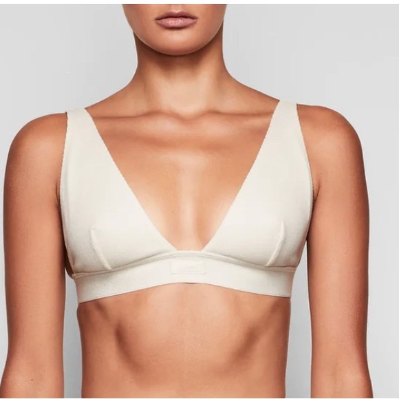 Skims Bra - Picture 5 of 5